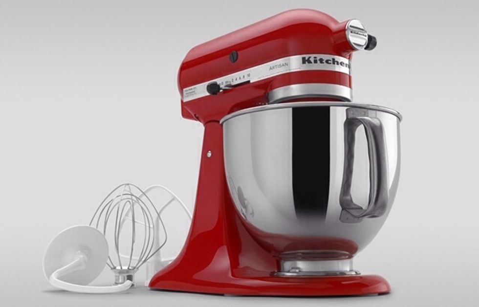 Kitchen Aid stand mixer I can mix hard foods fast and simple I use this to mix hard foods easier