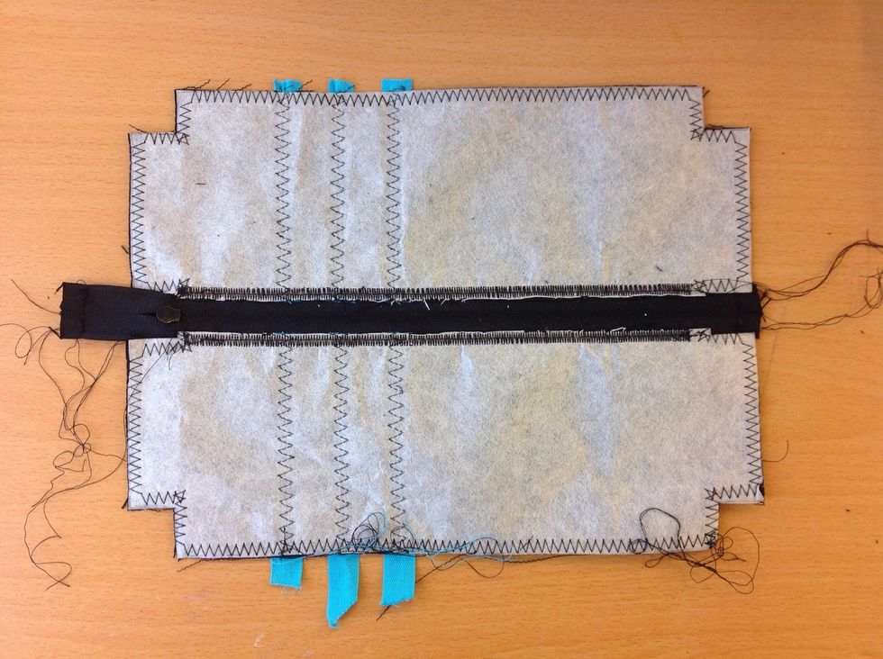 Klart! Klipp bort alla l\u00f6sa tr\u00e5dar!