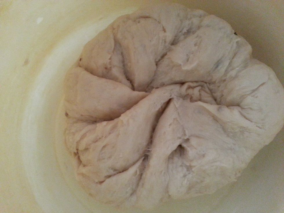 Knead till it forms a ball. Allow the dough to rest for 10 minutes. Divide the dough to 8 balls. Roll each ball to an oval.