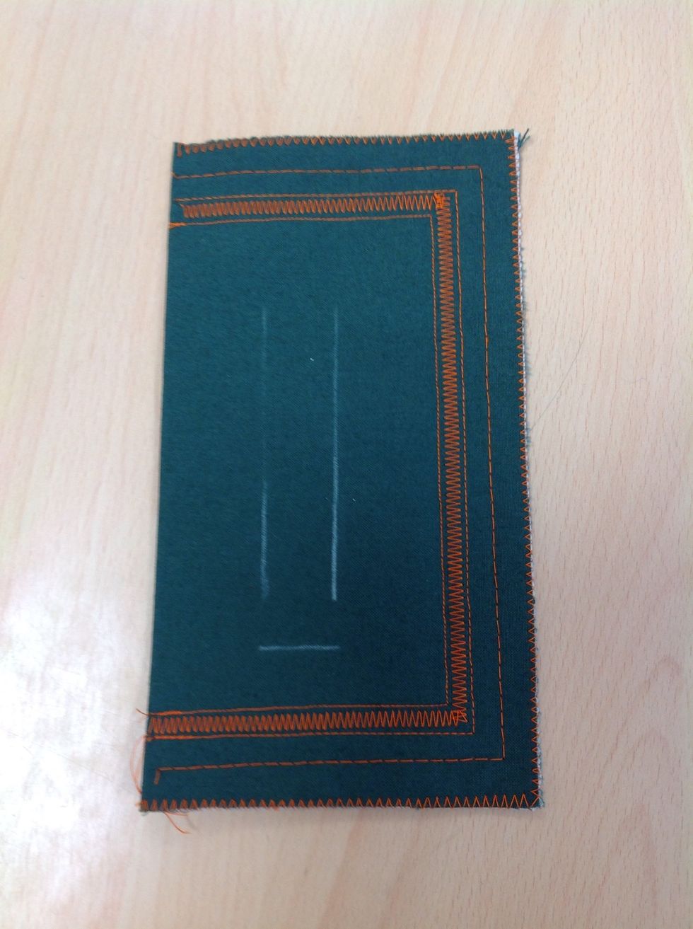 L\u00e5na mallen och rita i h\u00e5llen. D\u00e5 ser det ut s\u00e5 h\u00e4r.