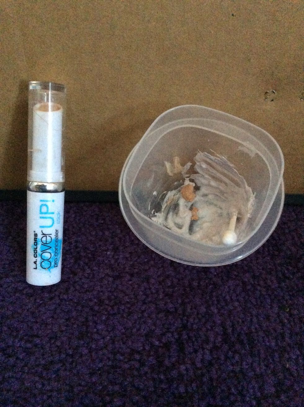 Last add your concealer and mix