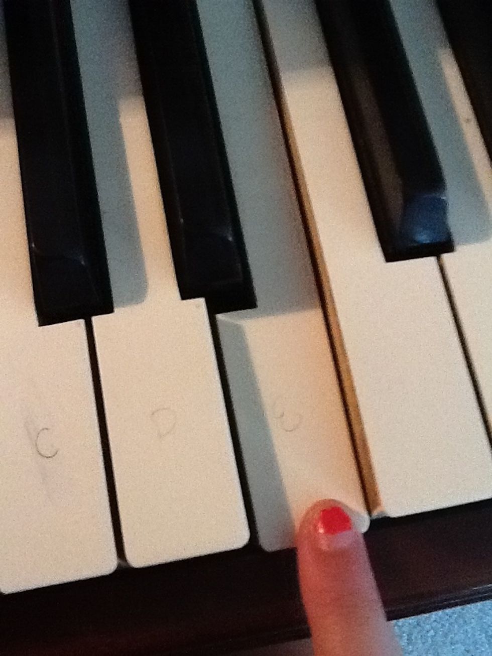 Last the key is E (two spaces to the right from middle C)