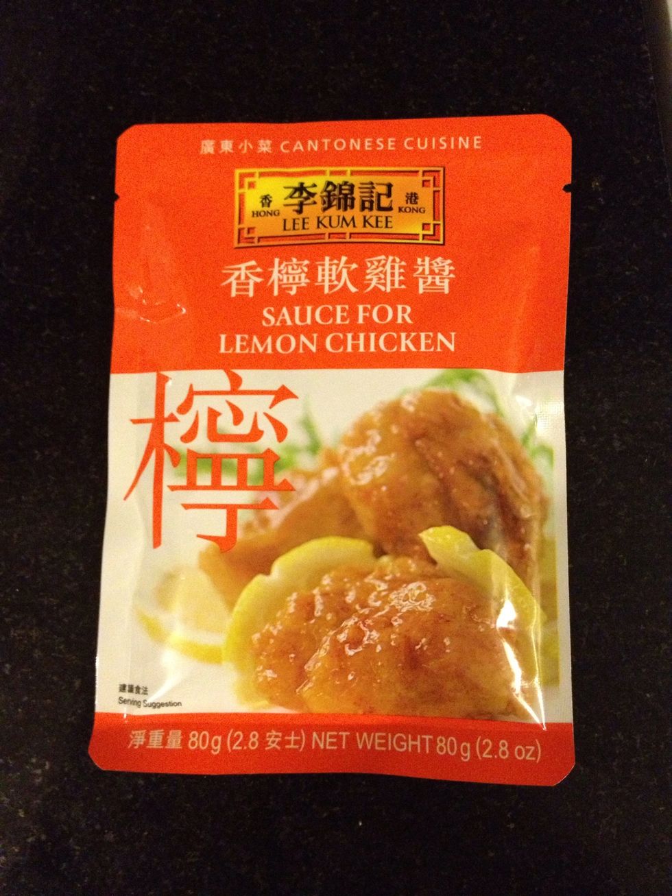 Last time I make the lemon sauce start from scratch, this time i bought this instant sauce to try and compare which method taste better.