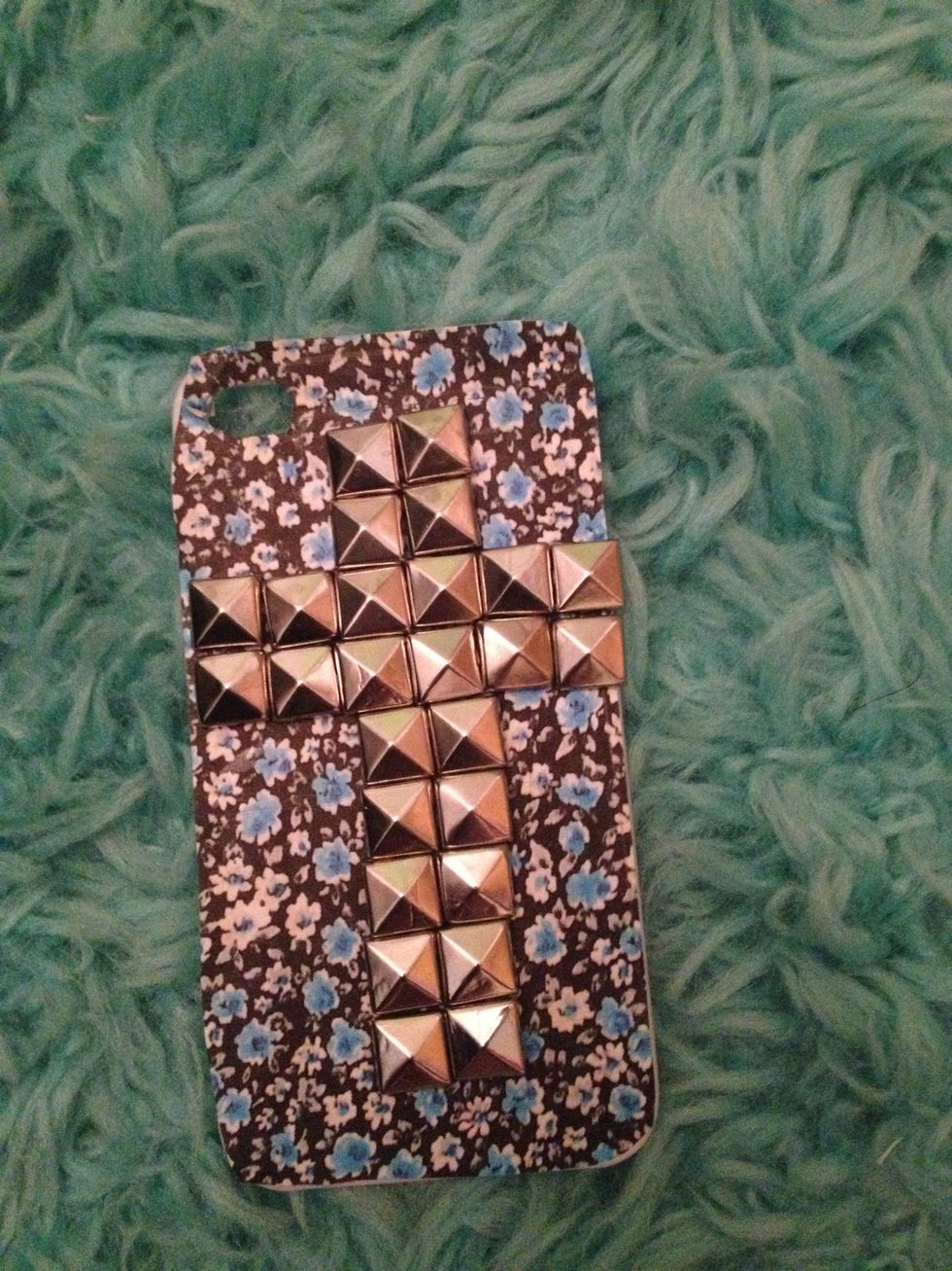 lay out your pyramids like so