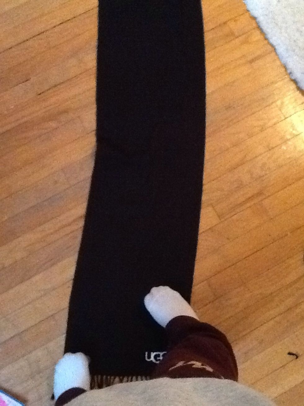 Lay out your scarf...mine is an ugg cashmere scarf that I have had forever