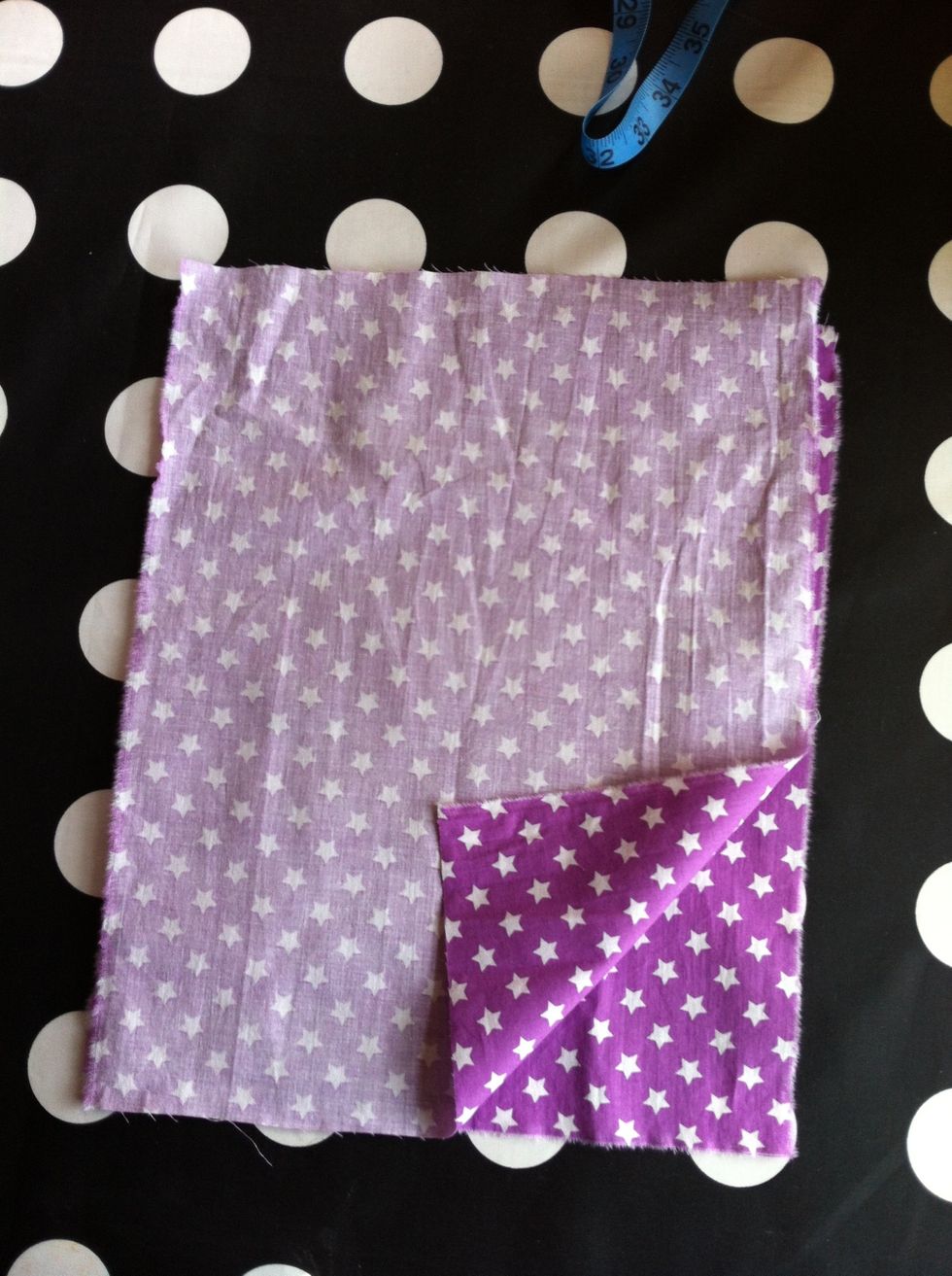 Lay the fabric right sides together