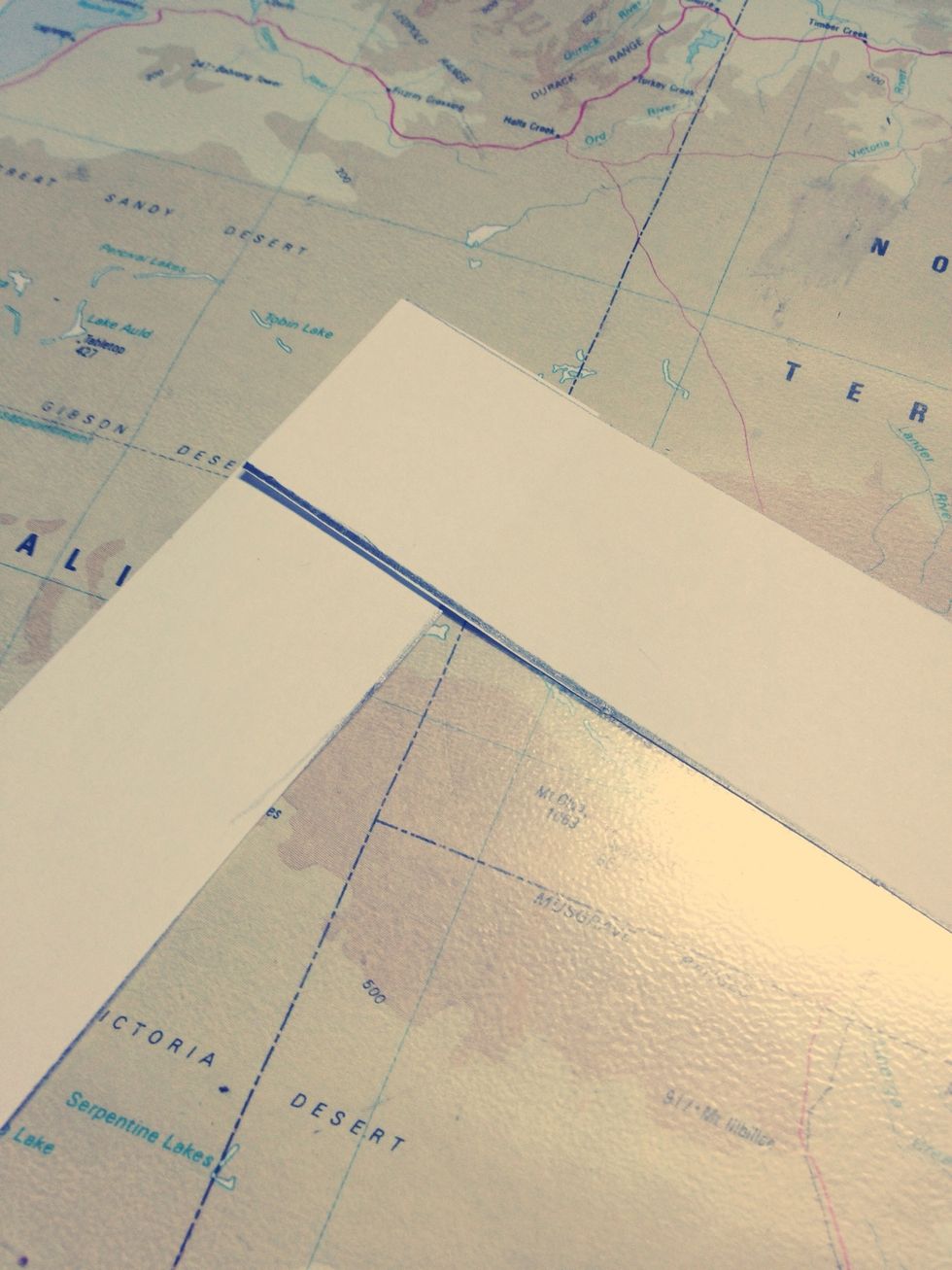 Lay the strips over each other at a right angle. Like this.