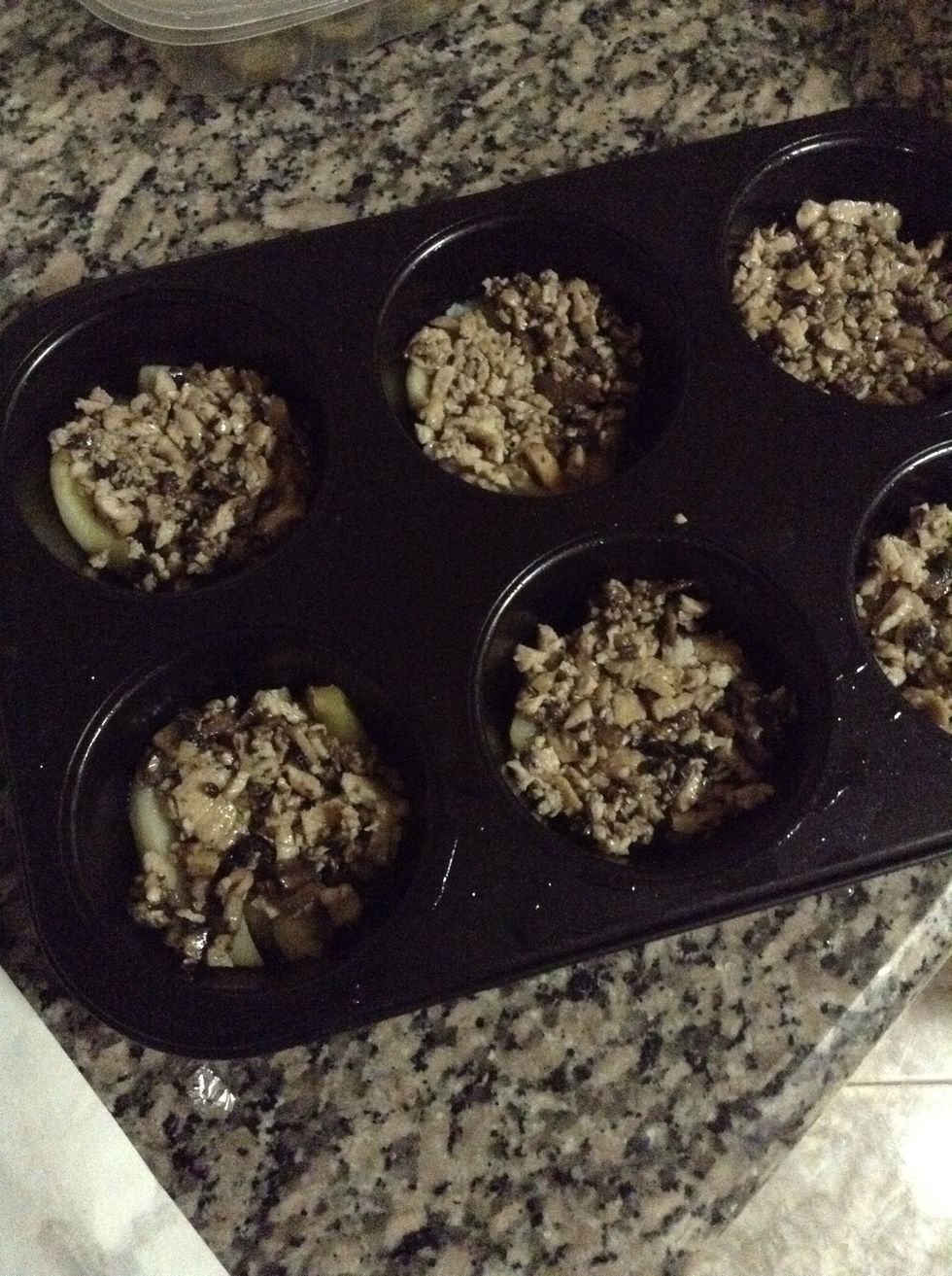 Layered minced mushroom chicken
