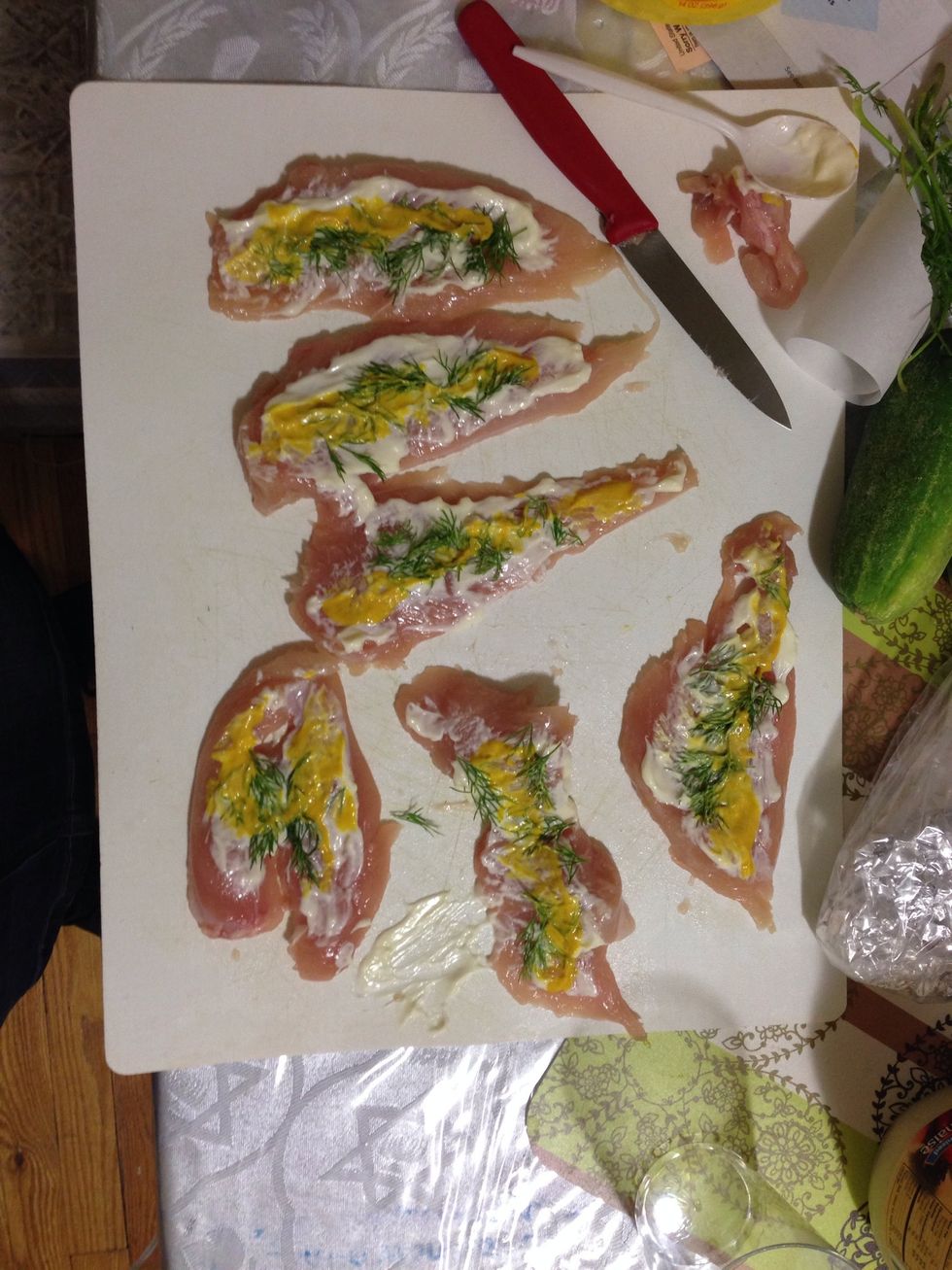 Layout thin cut slices of chicken breast  spread a thin layer of mayo Add a little layer of dill Add a thin layer of mustard 1/4 of the mayo