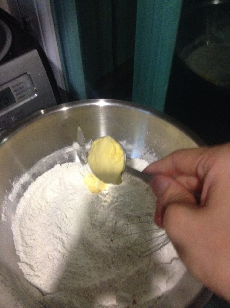 Lazy to cube butter? Just scoop them up and drop.