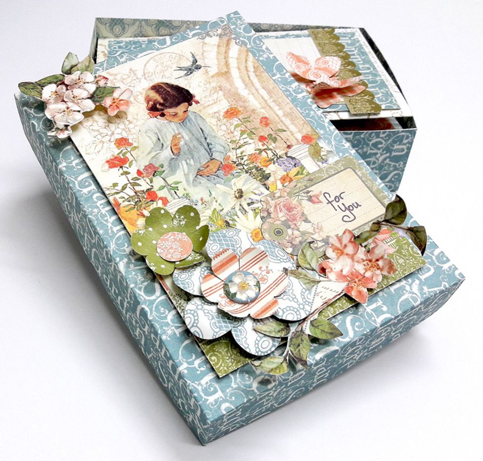 Leave cards empty so they'll fit any occasion!