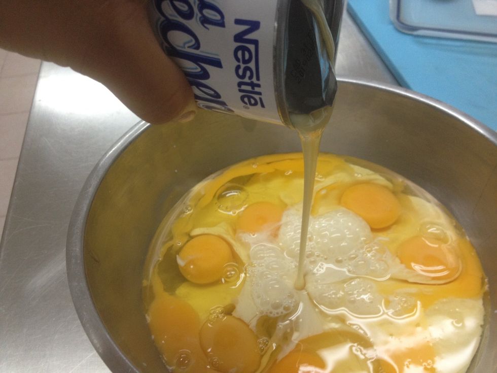 Leche condensada// condensated milk