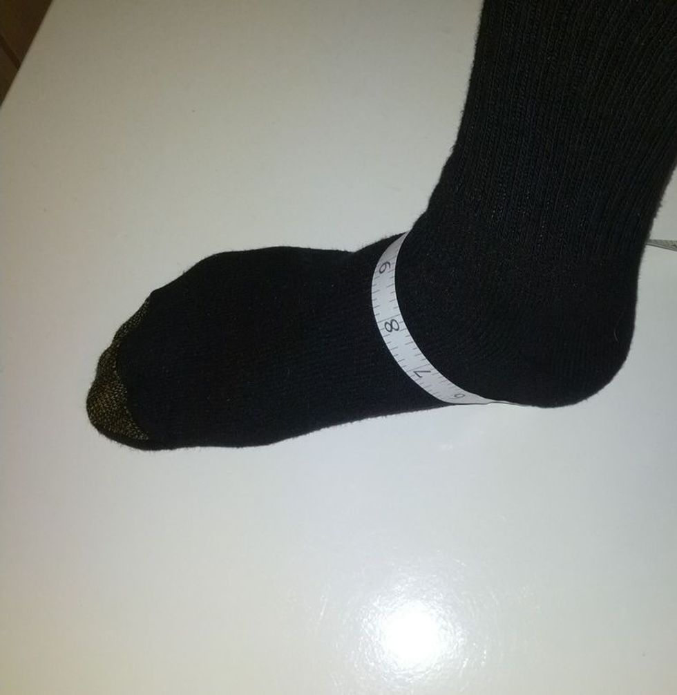 Leg Opening - Side view