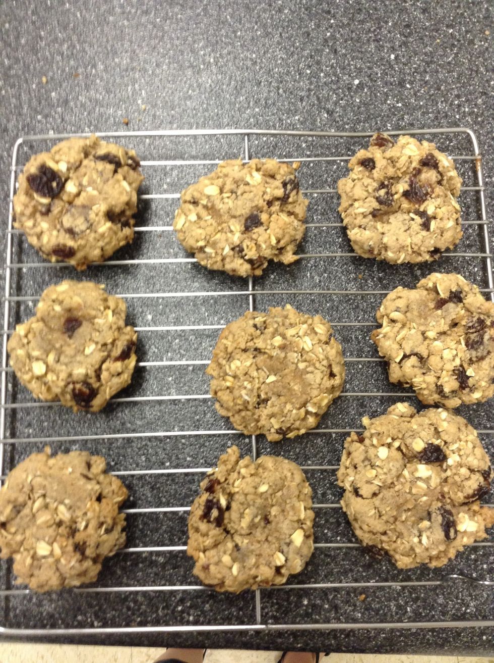 Let cookies cool and enjoy!