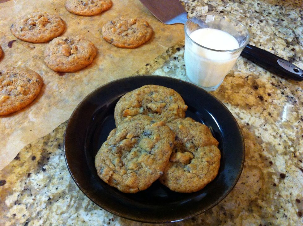 Let cookies rest until warm. Make sure to eat a few with your favorite person on the planet while they're still gooey. Serve with a cup of real raw milk from a local, humane farm and enjoy each bite.