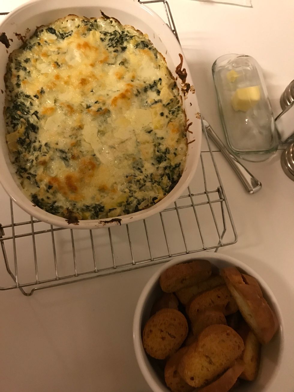 Let cool and serve with toasted bread