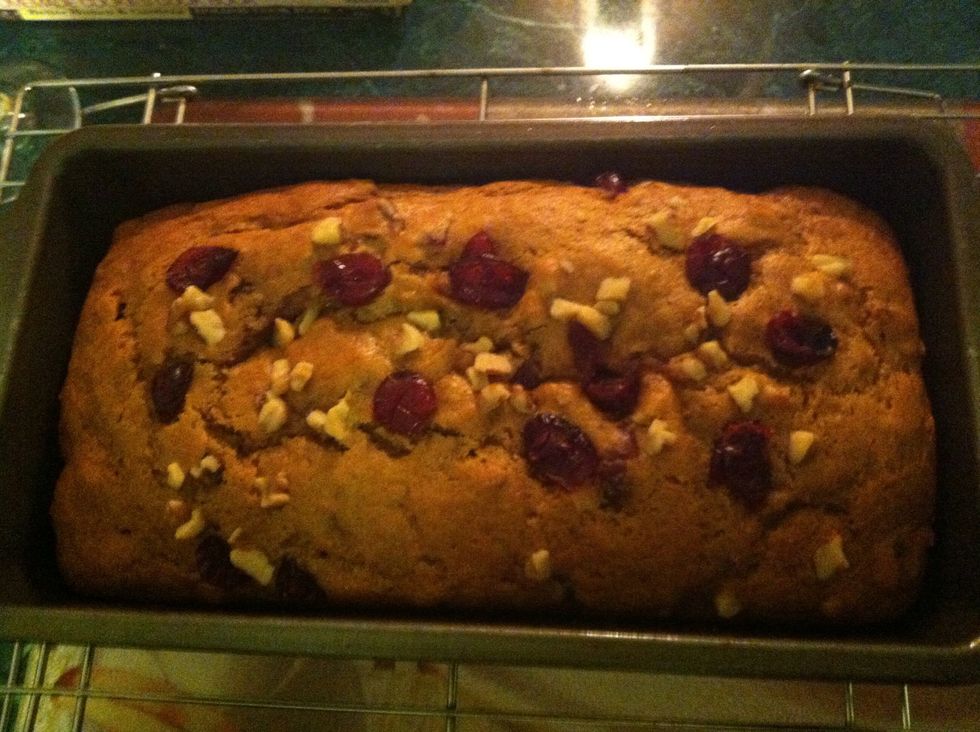 Let cool for 5 minutes before trying to remove from the pan and enjoy!