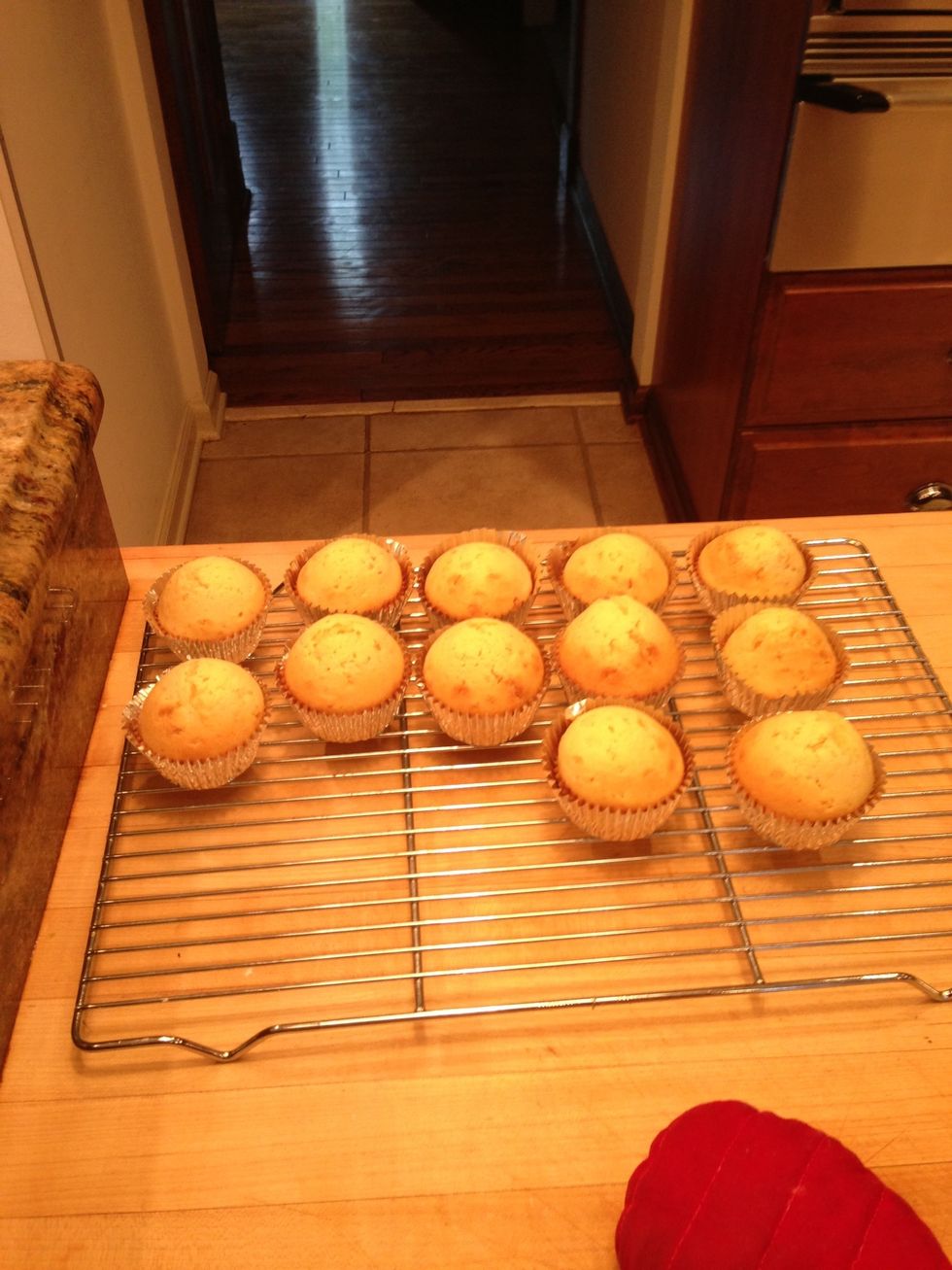 Let cupcakes cool 30 minutes.