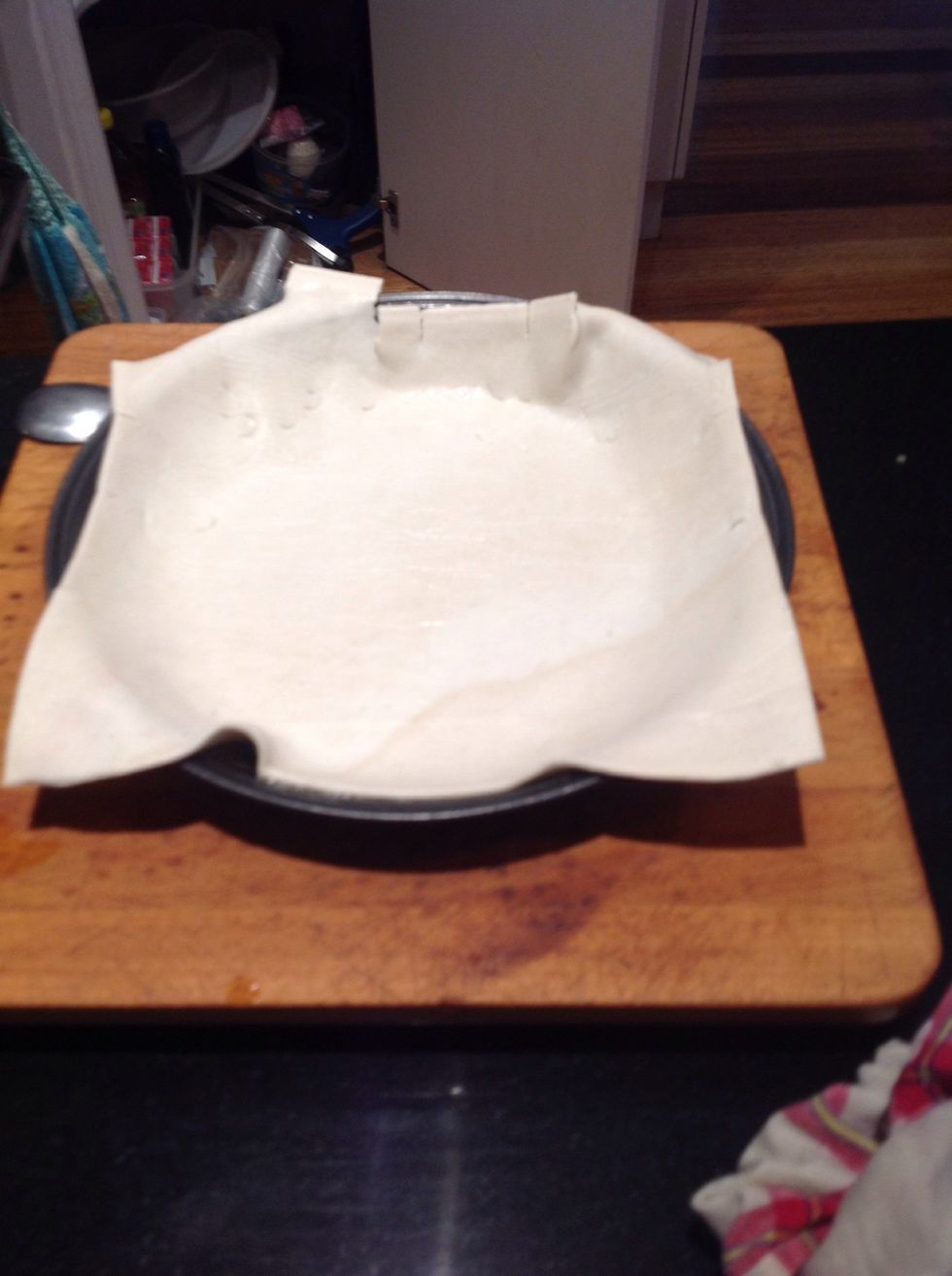 Let it cool and drain then put pastry in a rounded tray then put your apples on top of the pastry