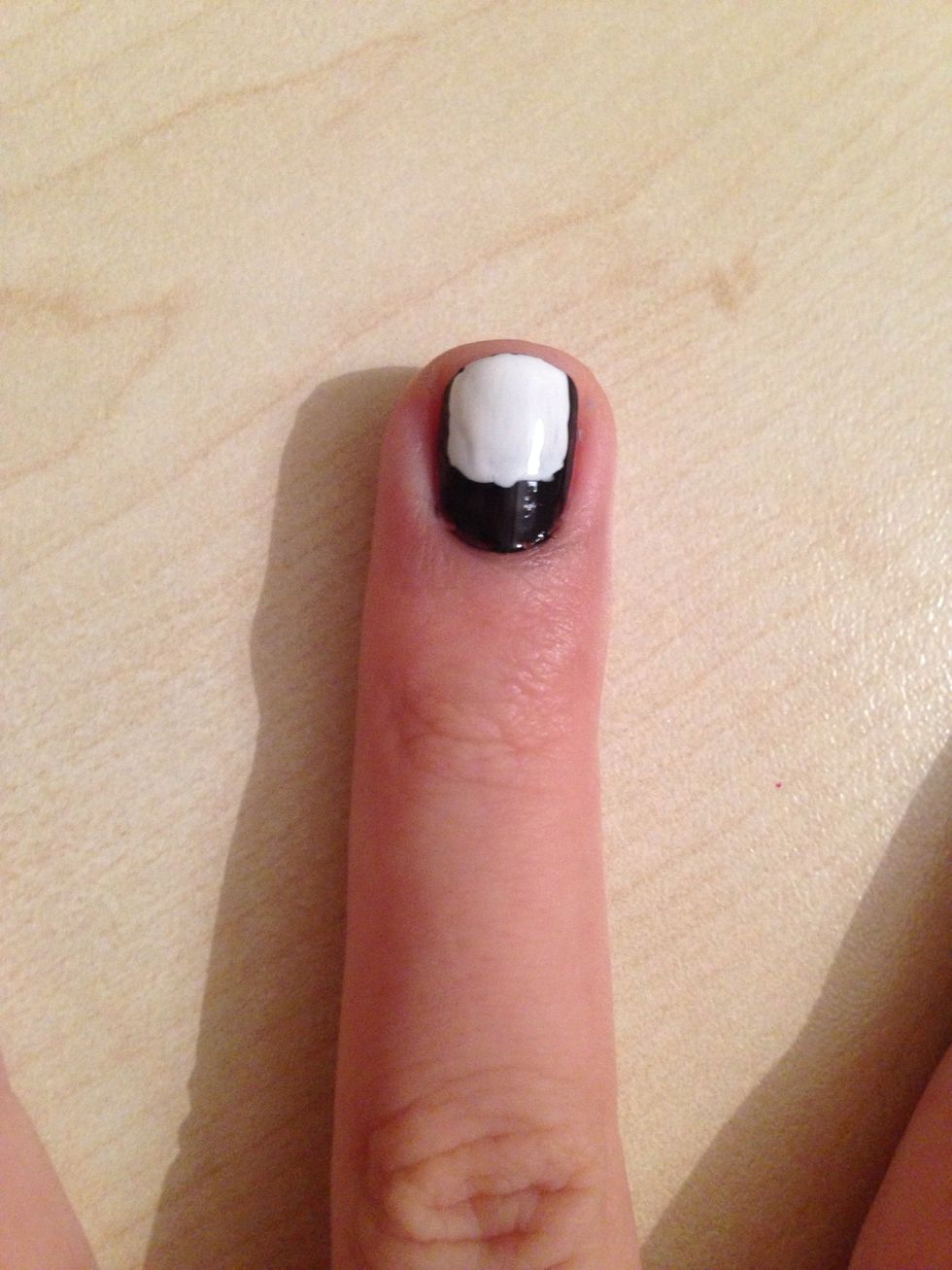 Let it dry \ud83d\udca8 Then apply the white nailpolish like this
