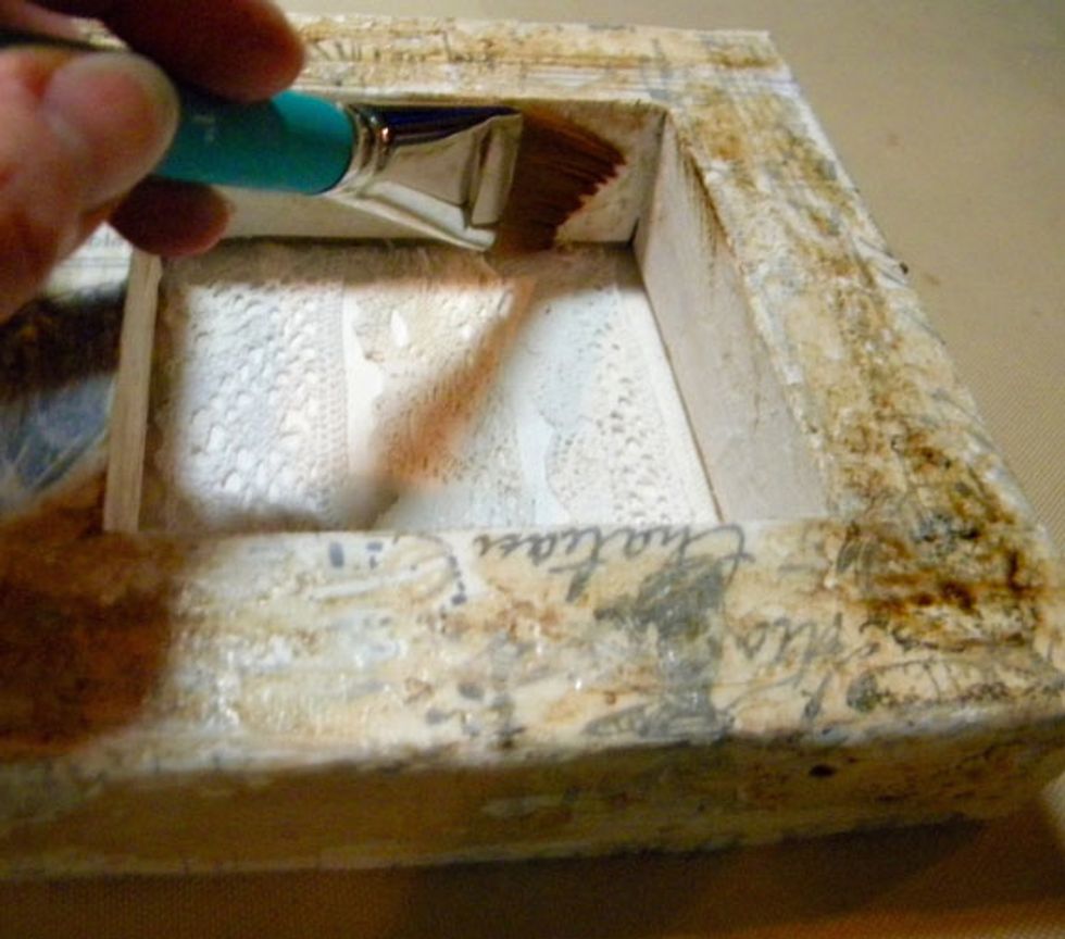 Let it pool in the crevices and add water if needed. Don't forget the inside edges and the lace.