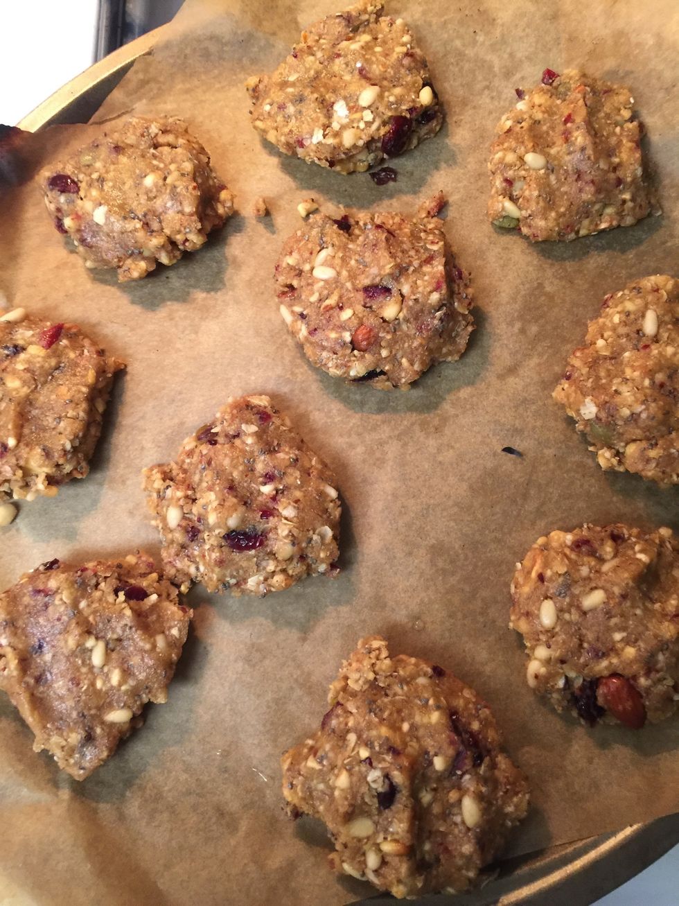Let it rest 10 min and bake the cookies 13 min at 375F (depending the size)