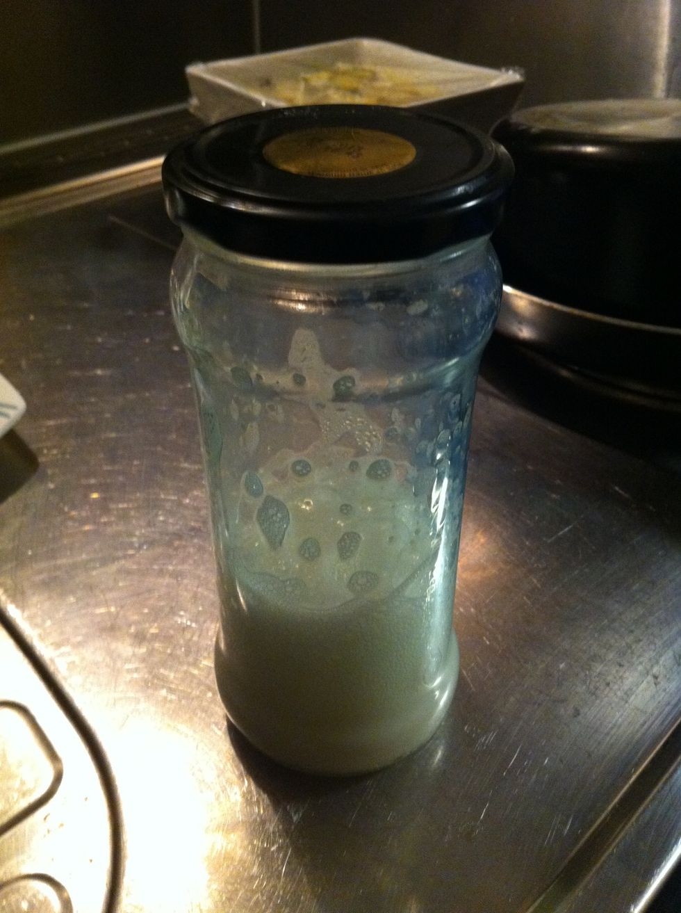 Let it sit for a moment or tap the jar lightly against the table or palm of your hand to get rid of the big bubbles.
