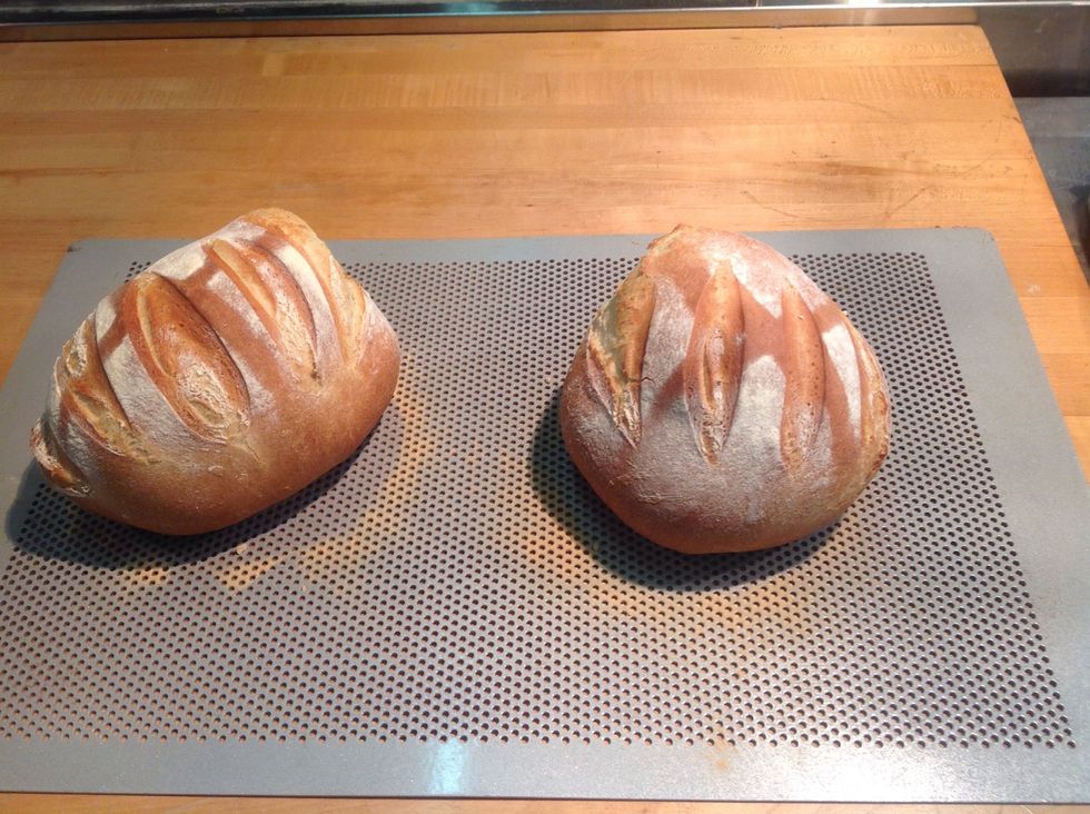 Let rest for 10 mins et voila! Great bread even if you're not a baker!