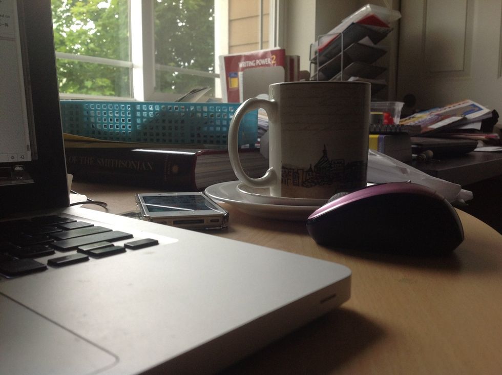 Let's levitate this mouse on my desk!