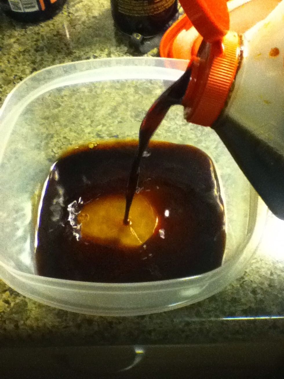 Let's make some sauce to marinate salmon. Add soy sauce in a container. About 2 cups or so depending on the amount of salmon you would like to marinate.