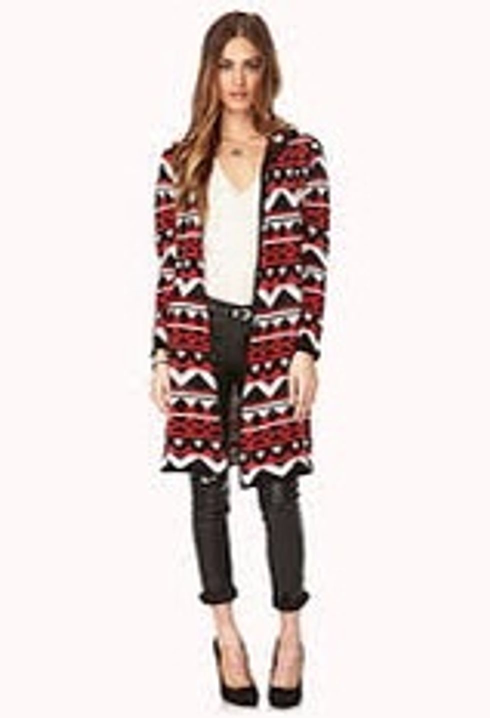 Let's start with clothes! This is look #1. On thanksgiving you are of course going to eat lots of food! So you want to be comfy I suggest wearing a simply shirt with a pattrened sweater and leggings