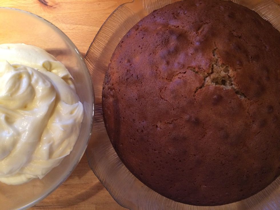 Let the cake cool and then start adding the buttercream.