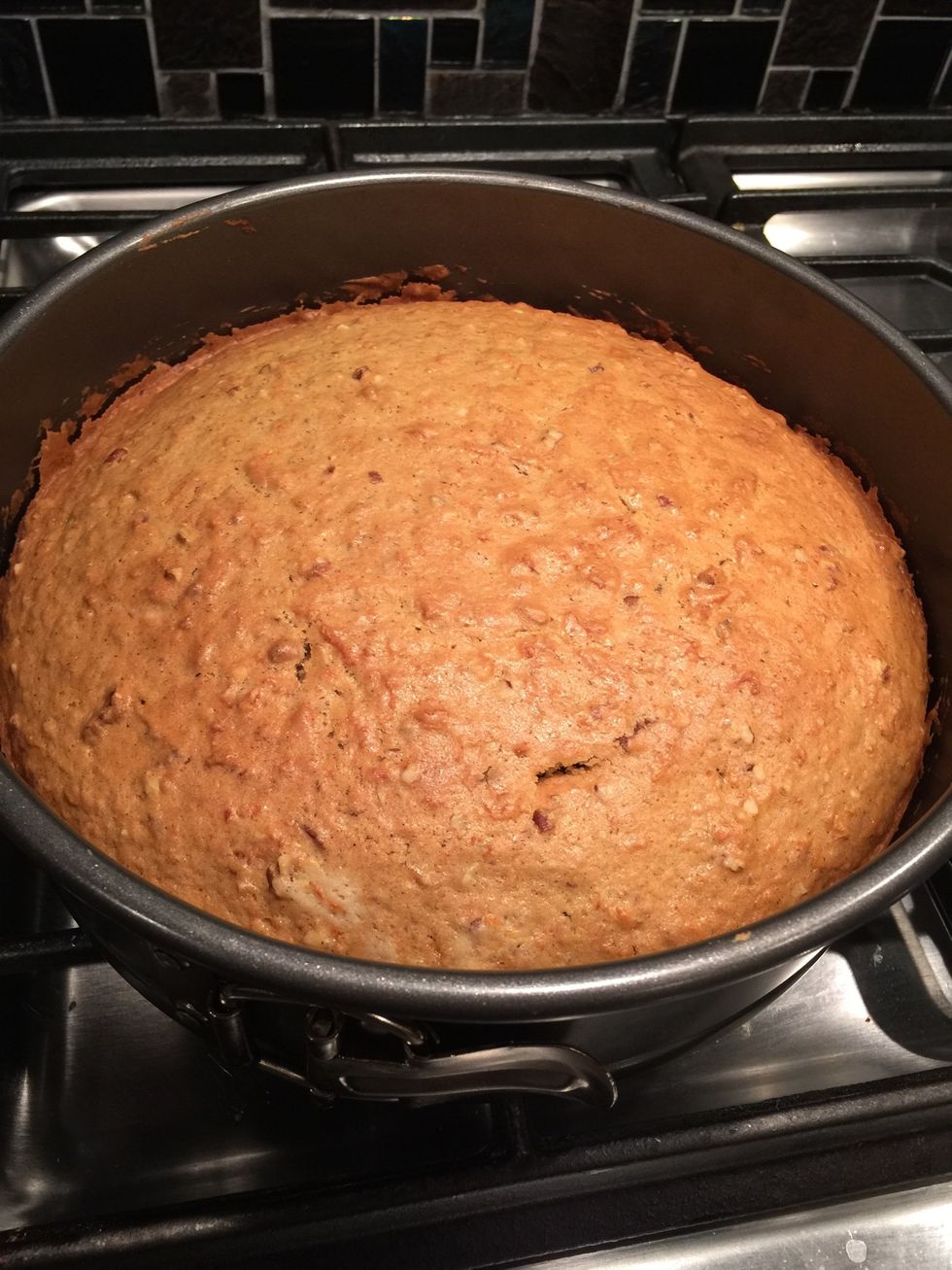 Let the cake cool for 15 to 20 minutes before icing.