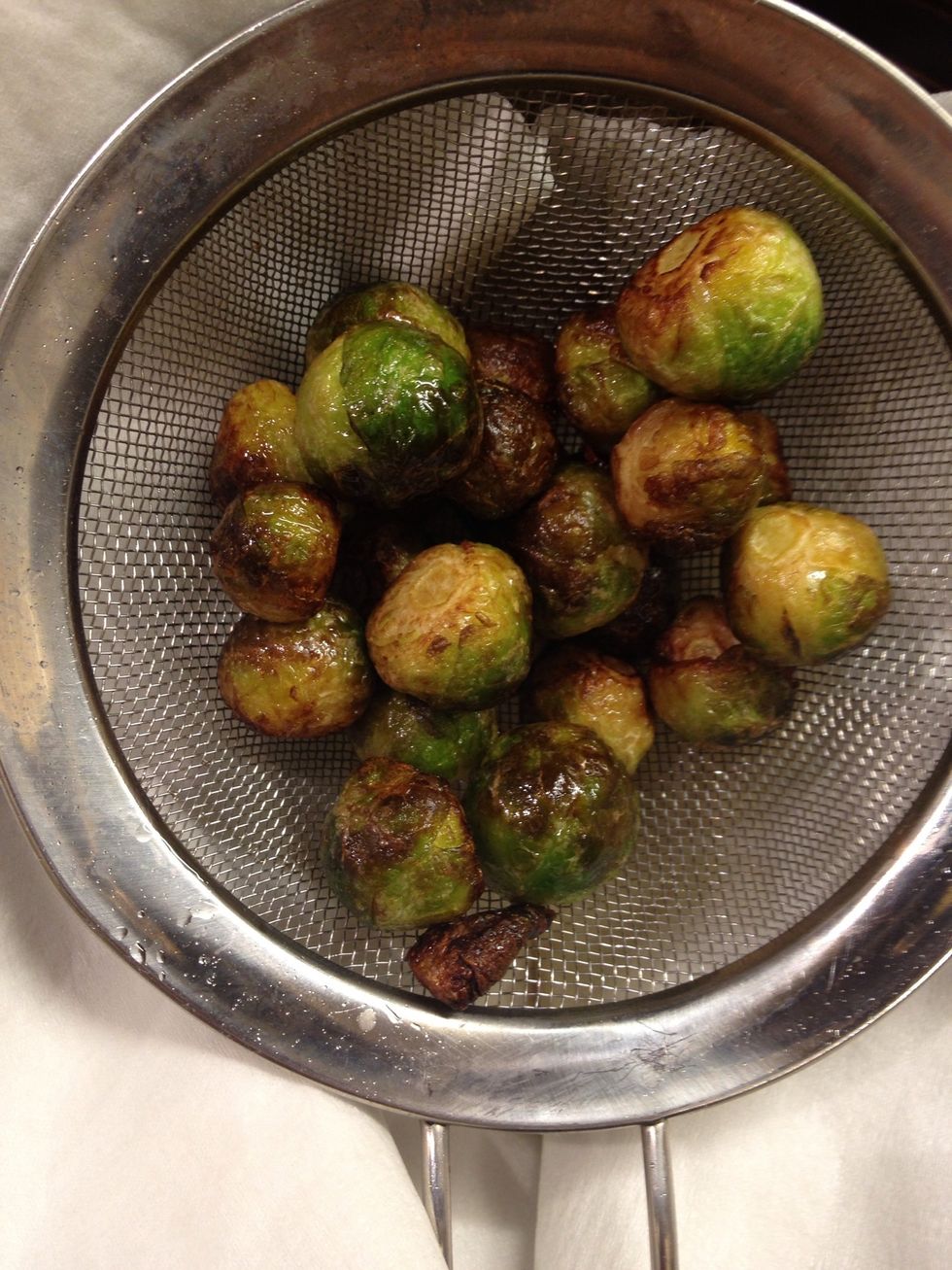 Let them drip the excess of oil.