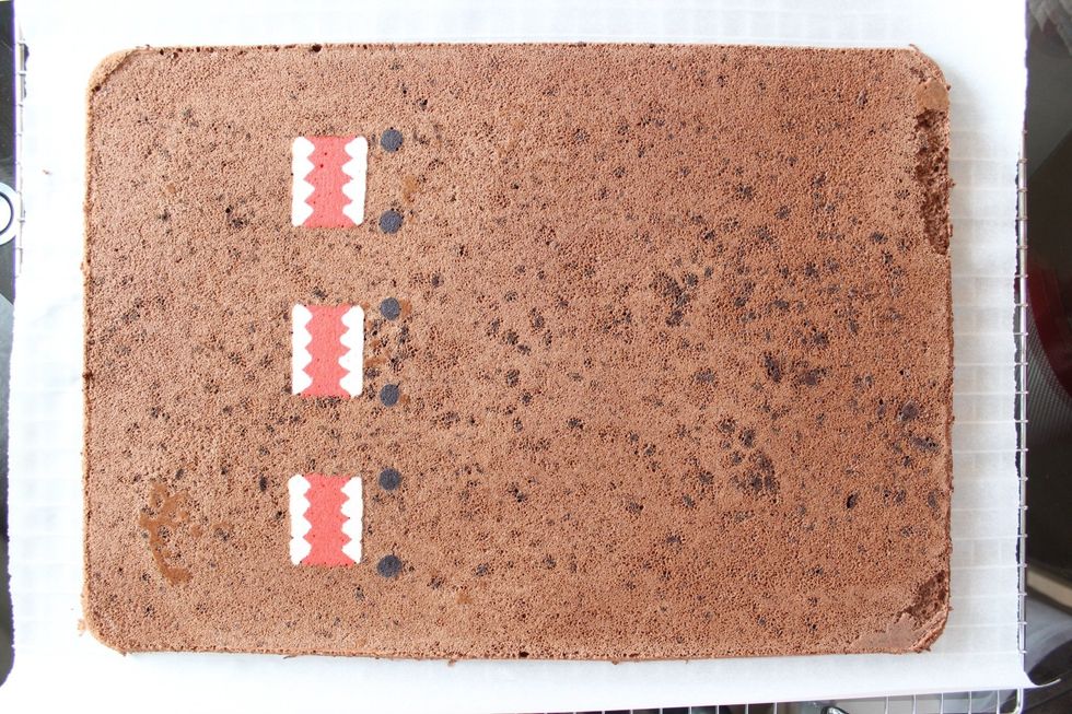 Let your cake cool completely.