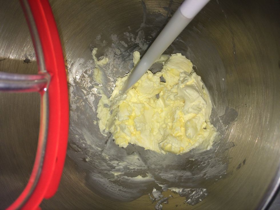 Lightly combine the Cream Cheese & Butter, then leave until it comes to room temperature.