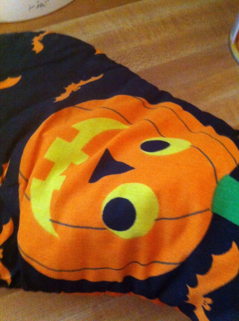 Like my Halloween oven mitt? Huh? Ya' like it? Well I like it. Yeah I know it's early. Shutup. \ud83d\ude1d\ud83c\udf83