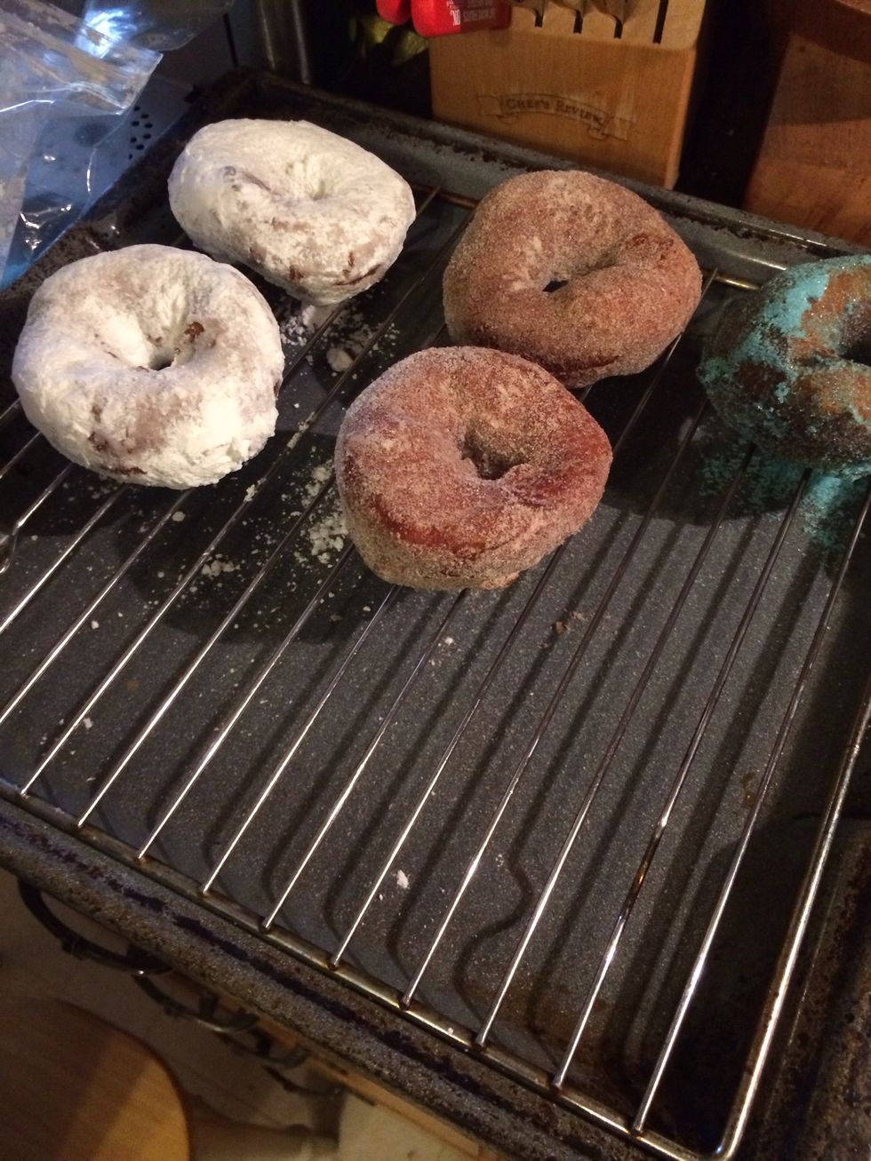 Like so for cinnamon sugar doughnuts.
