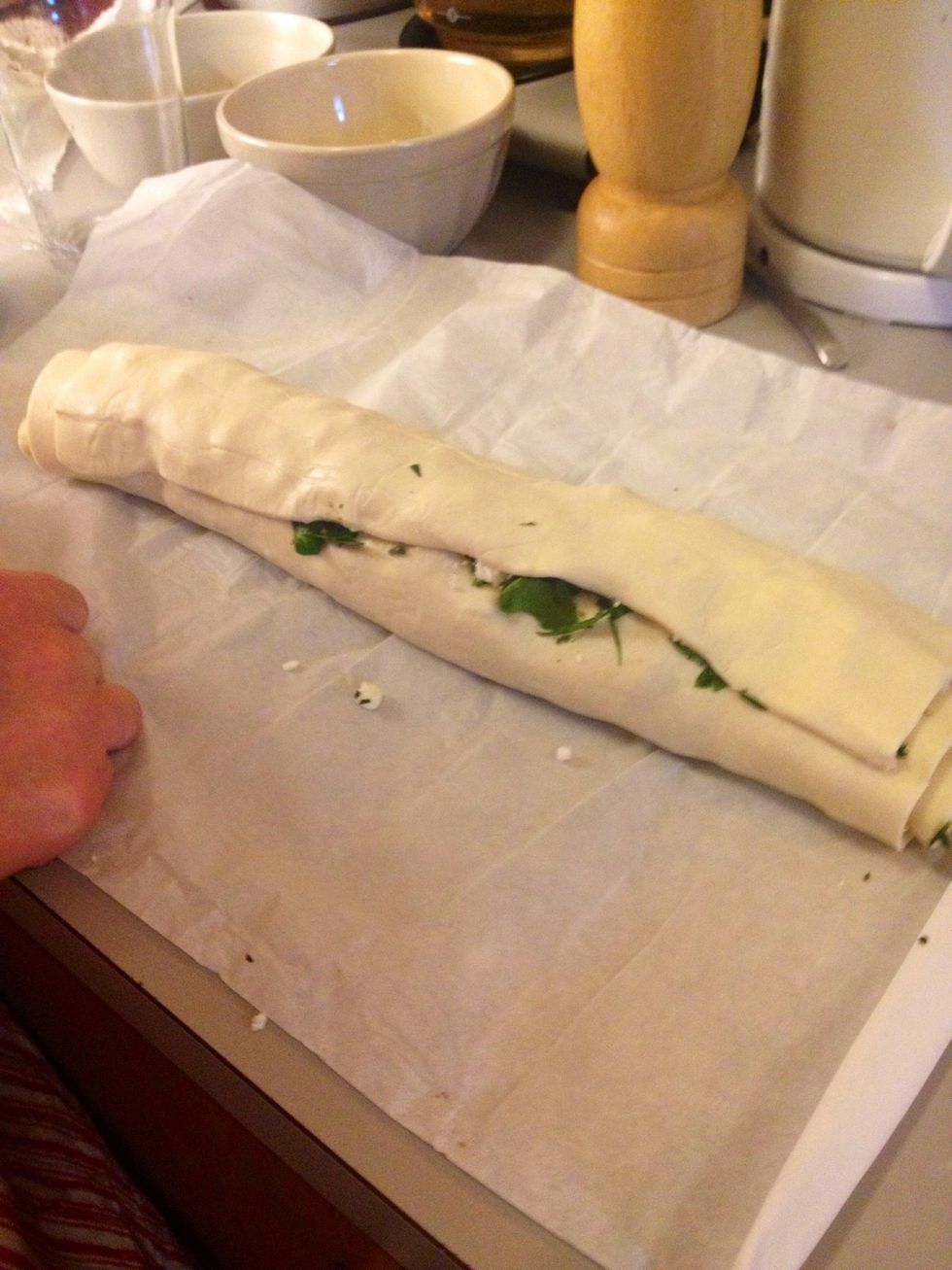 Like so, however, I was rushed and by mistake rolled it from the short side \ud83d\ude12 Luckily I had 2 rolls (since I doubled the recipe).