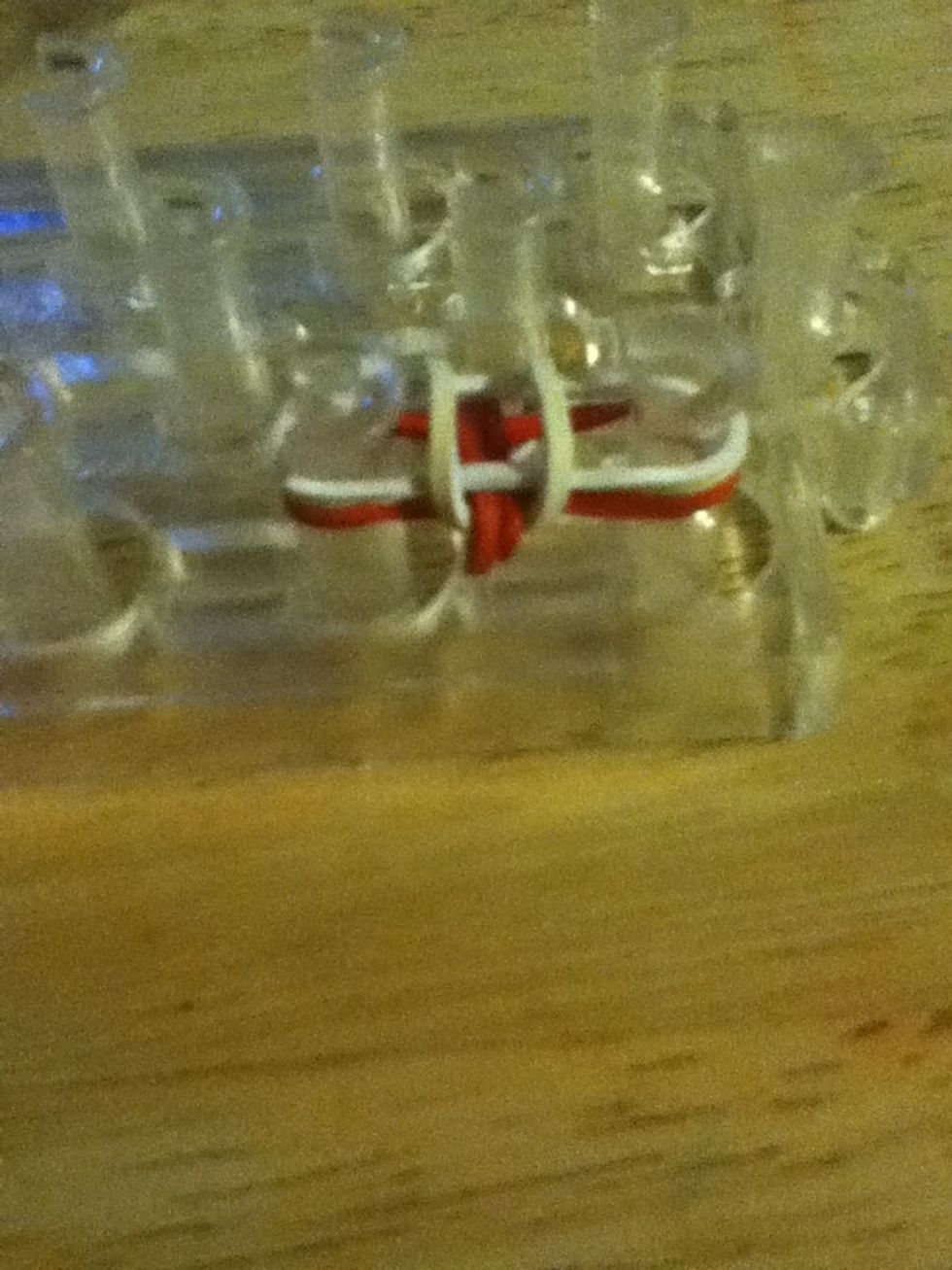 Like so,keep on doing this until you reach the length on wrist