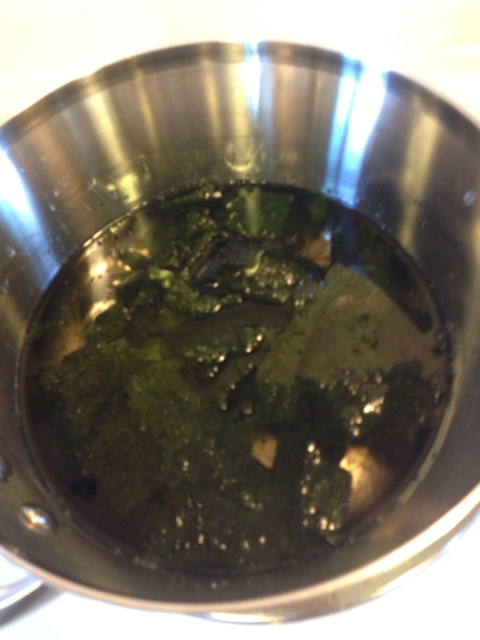 Like so! We are making a seafood type stock. I wanted to do a traditional dashi with bonito flakes, but can't find them locally. So that's why I'm using the dried shrimp. Still, it came out fantastic!