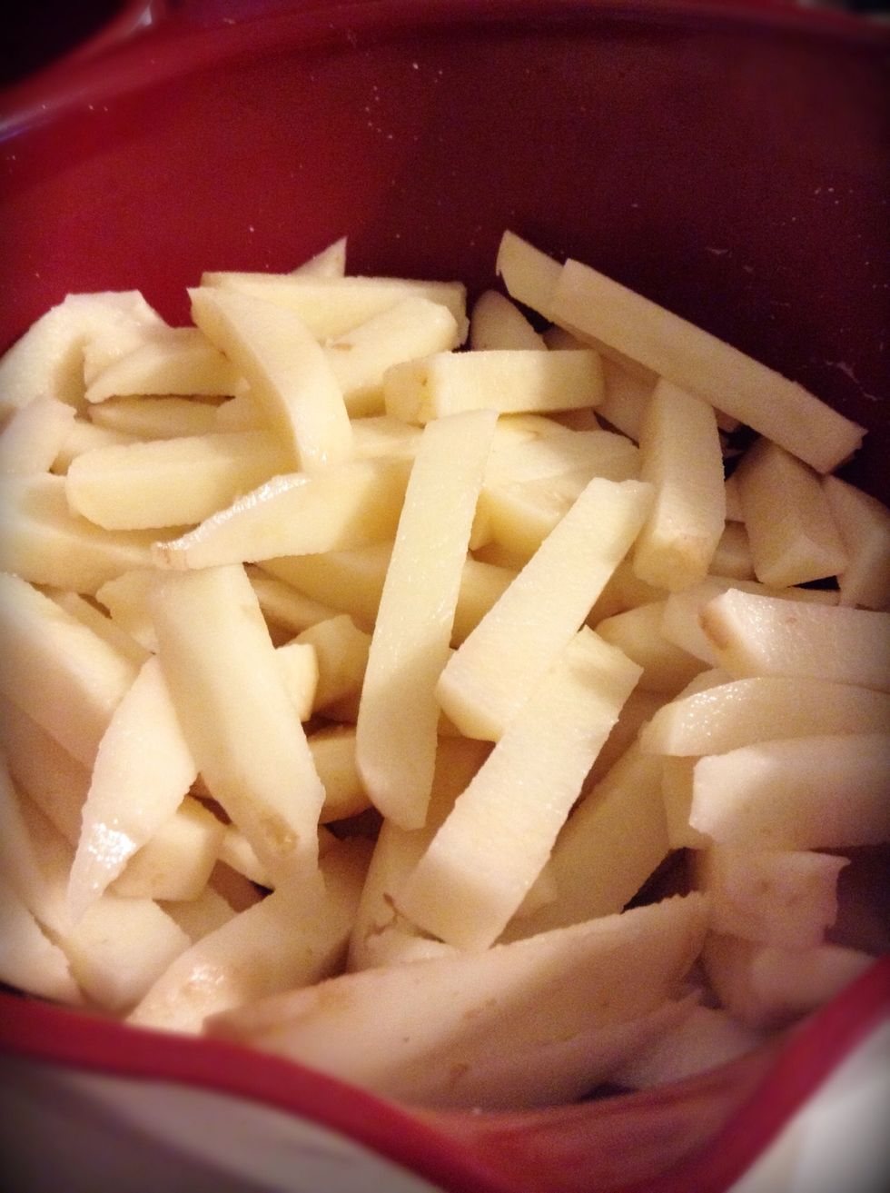 Like so, yes these are a bit bigger then Mc Donald's french fries but I'm telling you they will be just as crispy and WAY better then any fast food joint!