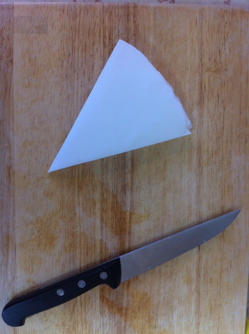 Like that. Now you need to cut the edge