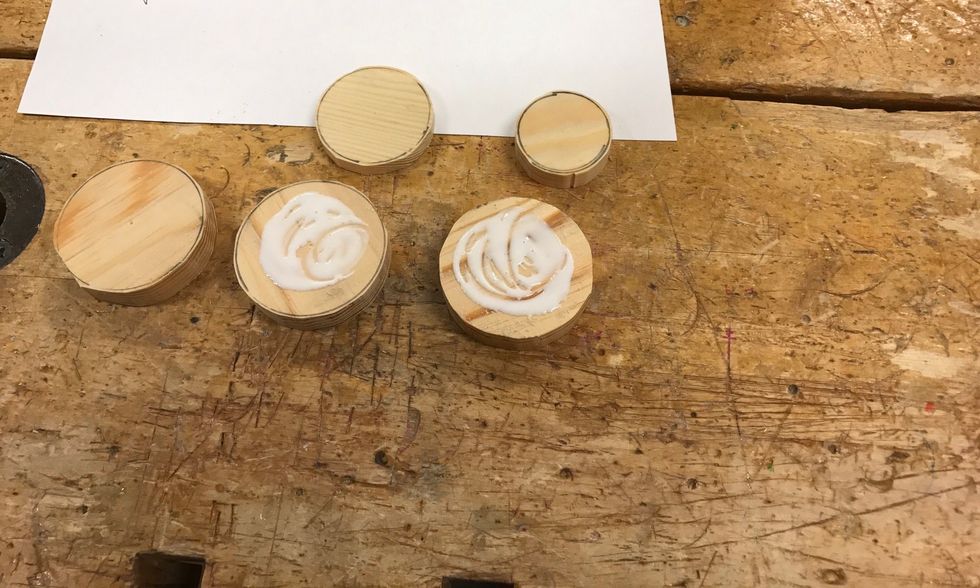 Limma ihop de tre st\u00f6rsta cirklarna.