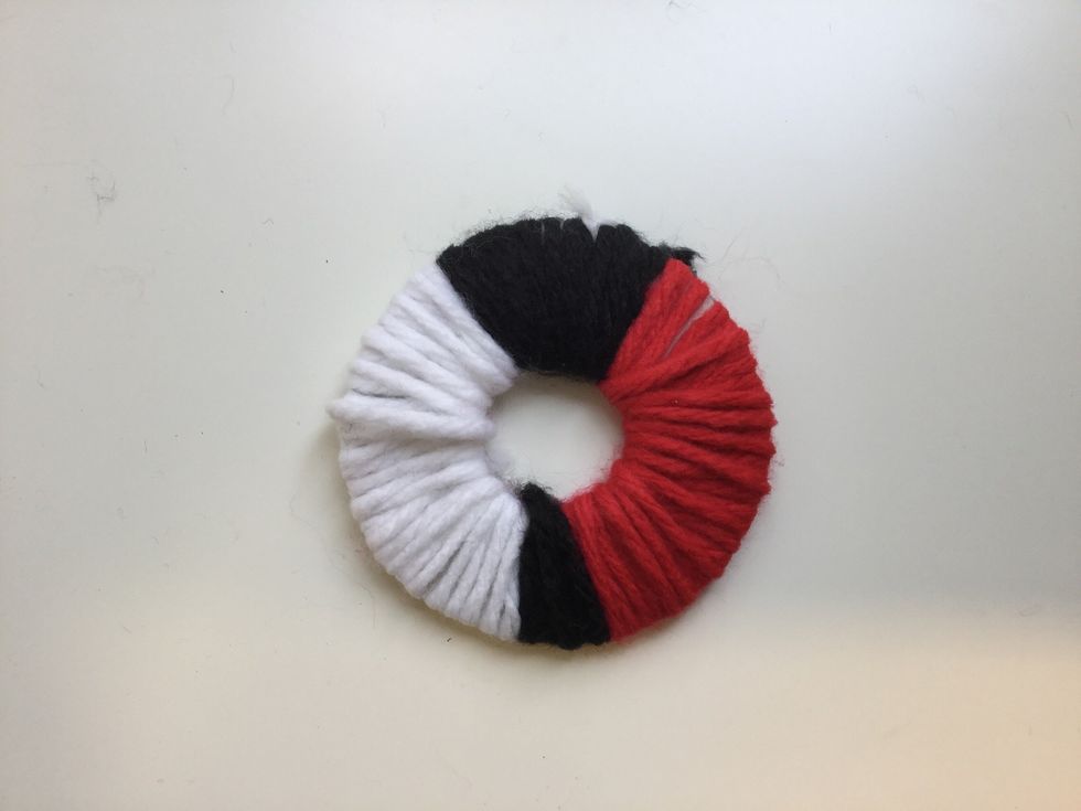 Linda VITT garn \u00f6ver det vita f\u00e4ltet.