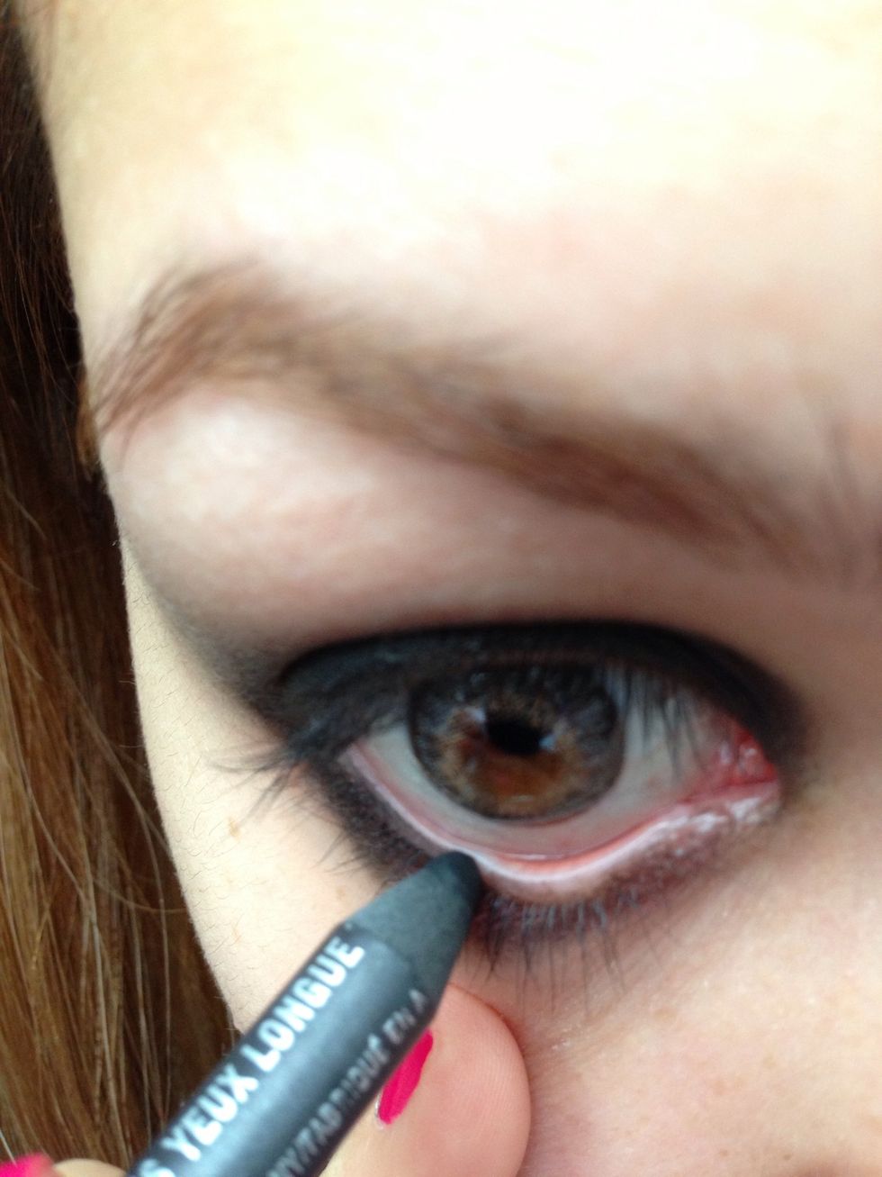 Line the waterline at the bottom...