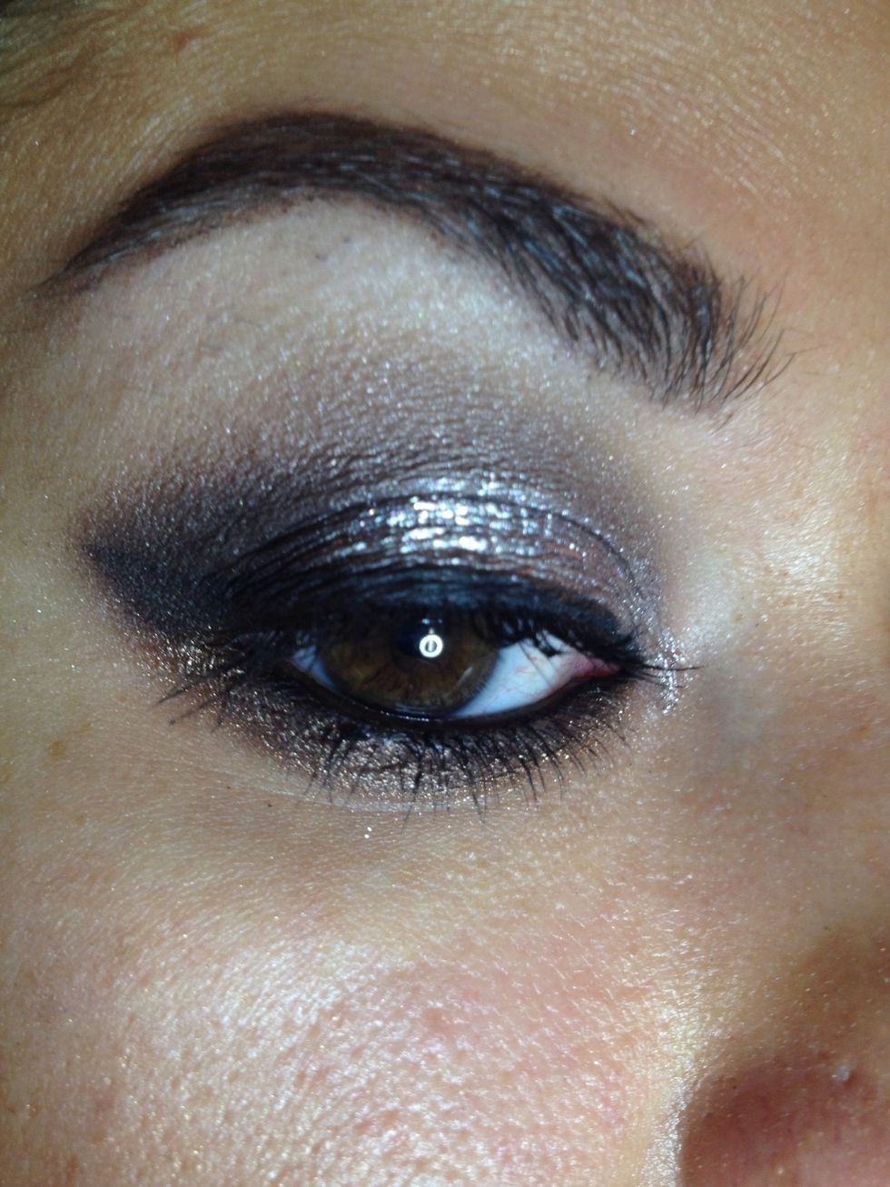 Line top lid with black liquid liner
