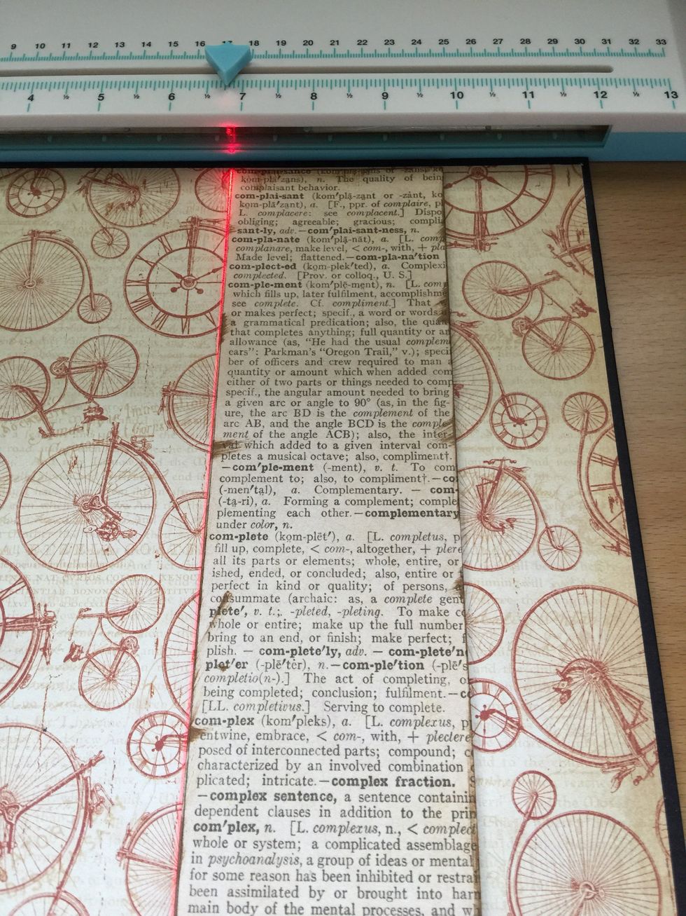 Line up and glue the other rectangle on the right background.