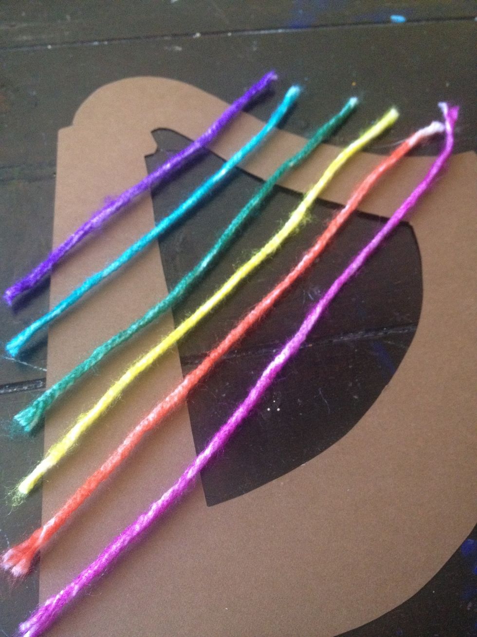 line up the strings to match the original template: shortest up top to longest at the bottom stretching from the top bar to the left side bar.