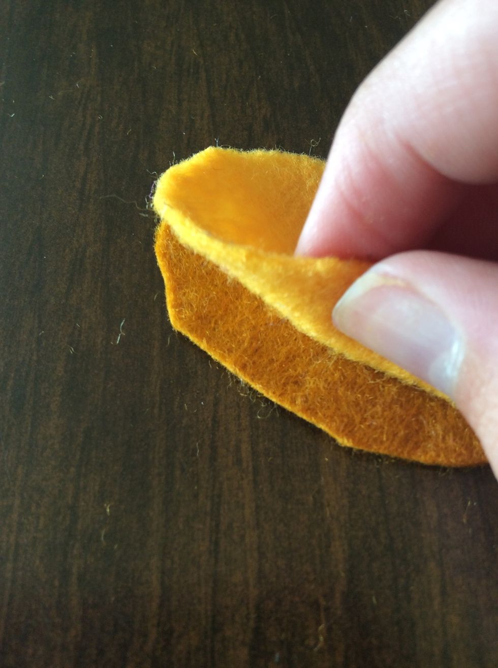 Line up two different colored tentacle pieces.